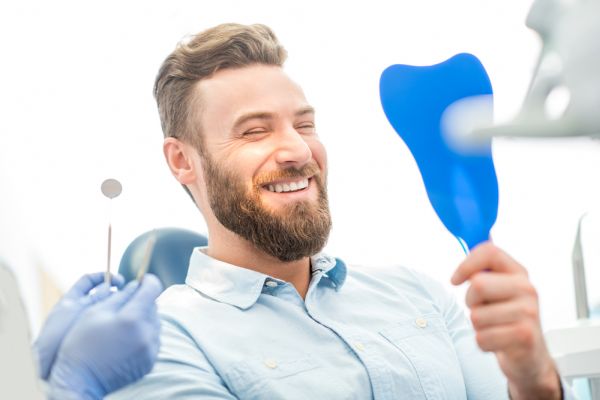 What Is The Difference Between Teeth Whitening And Teeth Bleaching?